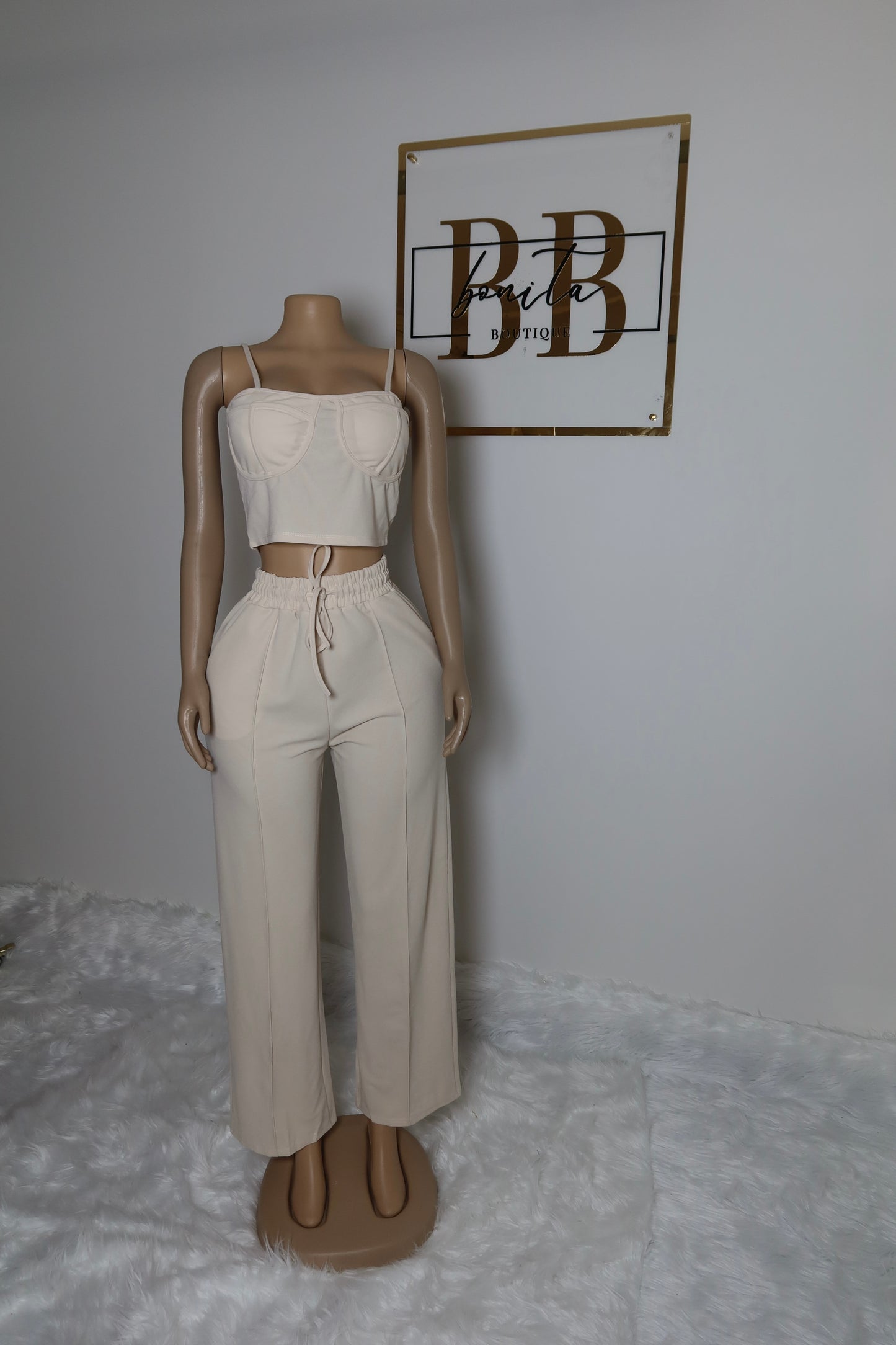 Ezra set (beige)