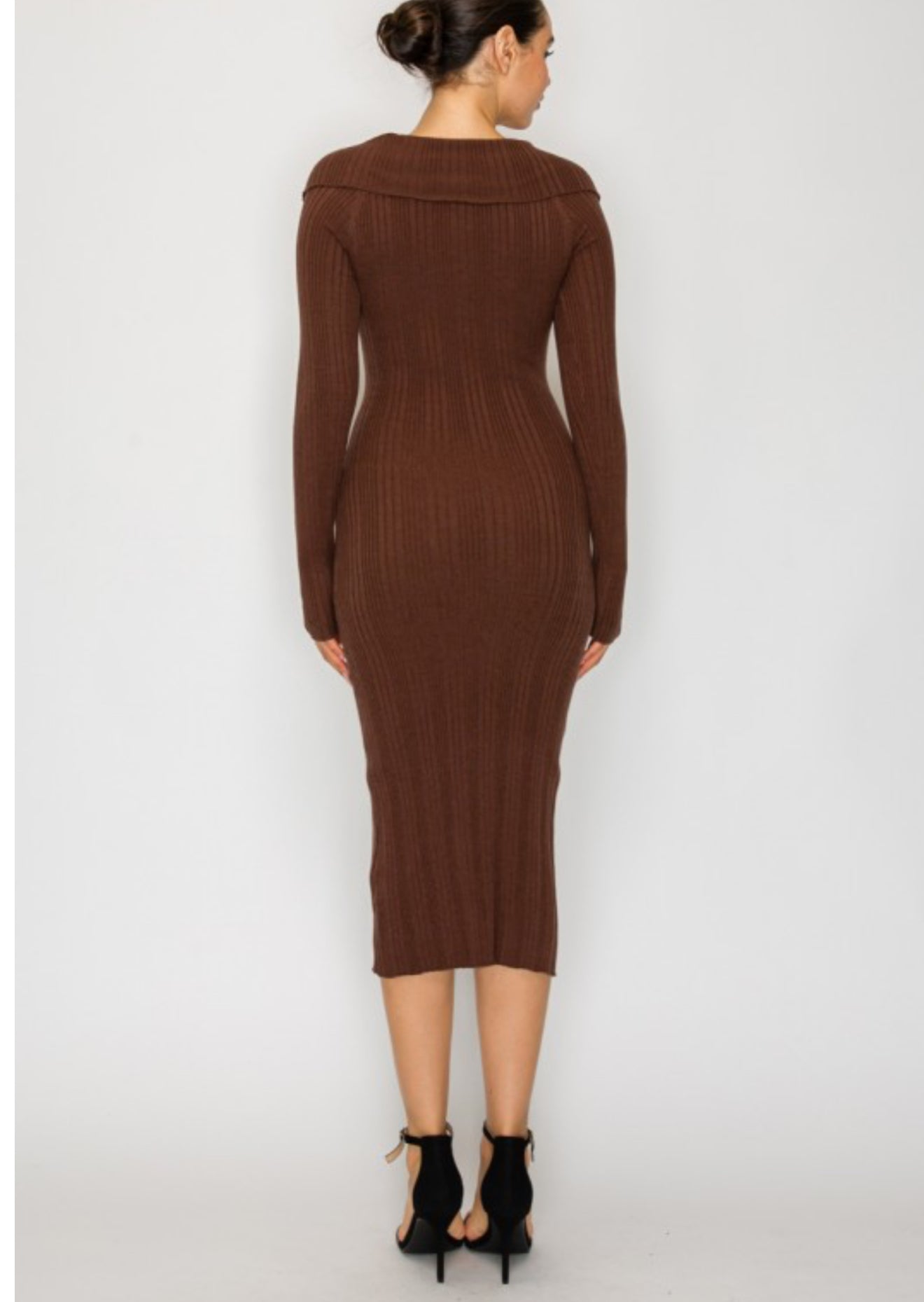 Cocoa Chic Ribbed Midi Dress